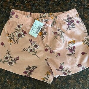 Floral Pink Women's Shorts